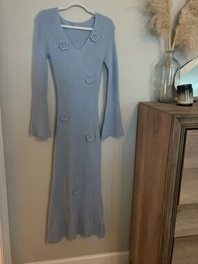 Light Blue Ribbed Knit Maxi Dress with Floral Appliqués